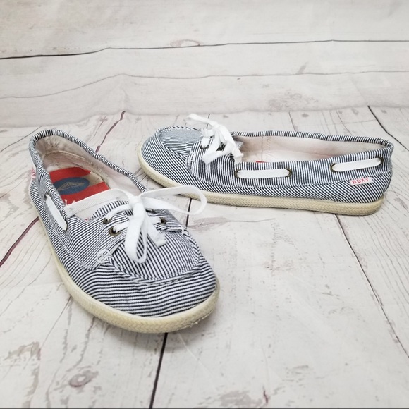 roxy boat shoes